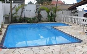 Casa dos amigos piscina churrasqueira 500 m da praia